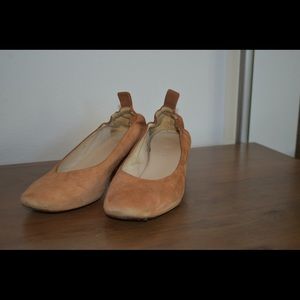 Everlane Day Heels - Camel Suede